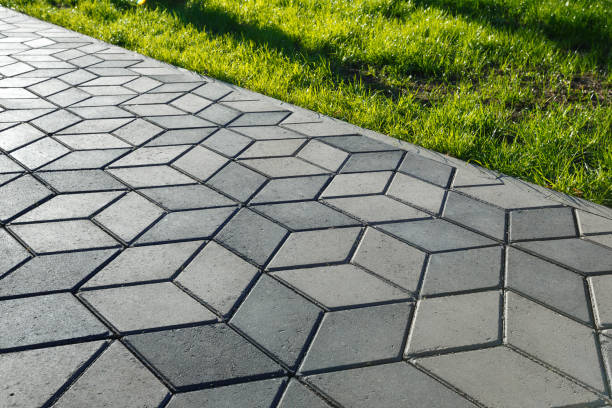 Best Driveway Resurfacing Pavers  in Topeka, KS